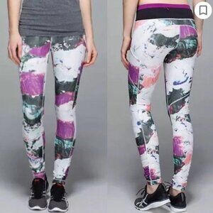 Lululemon Speed Tight III Pigment Wave Size 6